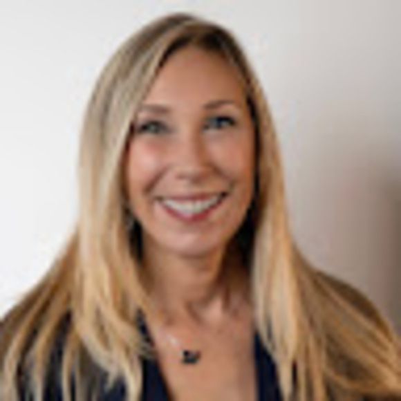 Meet your Posher, Stephanie - Picture 1 of 1